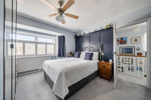 4 bedroom semi-detached house for sale, Wheeler Avenue, Stratton St Margaret SN2