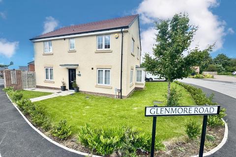 4 bedroom detached house for sale, Glenmore Road, Normanby, Middlesbrough