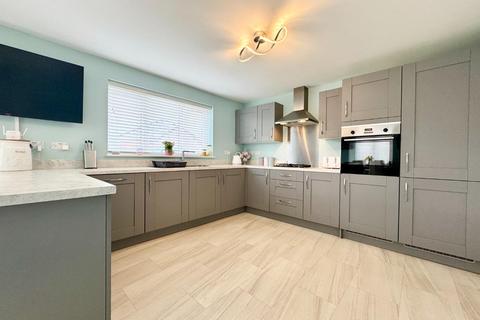 4 bedroom detached house for sale, Glenmore Road, Normanby, Middlesbrough