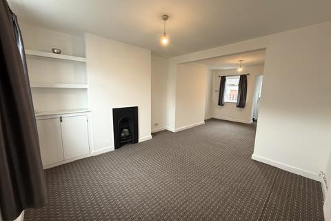 2 bedroom terraced house to rent, North Street, Cannock, WS11