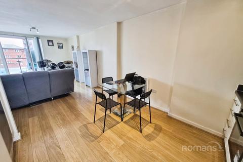 2 bedroom flat to rent, Grays Place, Slough, Berkshire, SL2