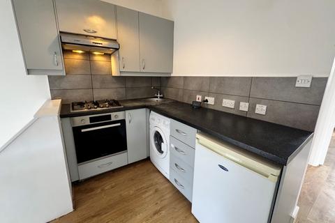 2 bedroom flat for sale, BALLARDS LANE, FINCHLEY, N3