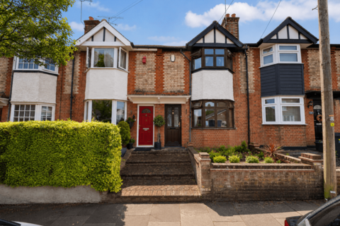 3 bedroom terraced house to rent, Bouverie Road, Chelmsford, CM2 0UD