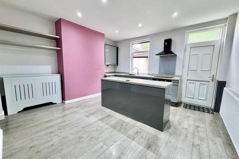 2 bedroom end of terrace house for sale, New Street, Mapplewell, Barnsley, S75 6EJ