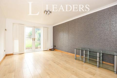3 bedroom semi-detached house to rent, Cheviot Rise, Leamington Spa, CV32