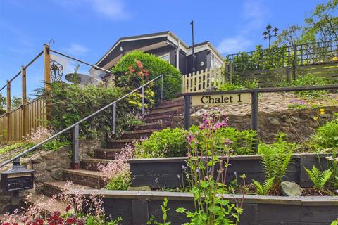 3 bedroom chalet for sale, Chalet 1, Henllan Caravan Park, Llangyniew, Welshpool