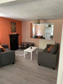 5 bedroom flat to rent, Clarendon Road, Southsea, Hampshire, PO5