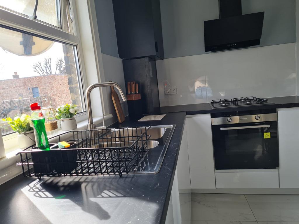 Apartment in London - More