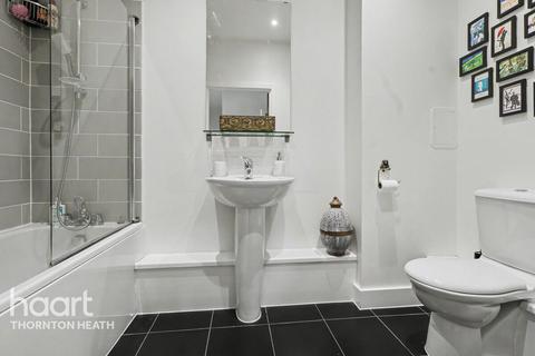 2 bedroom apartment for sale, Watson Place, London