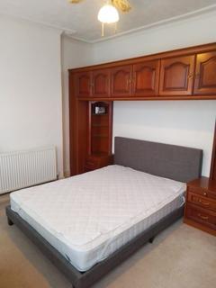 3 bedroom terraced house to rent, Humberstone Road, London E13