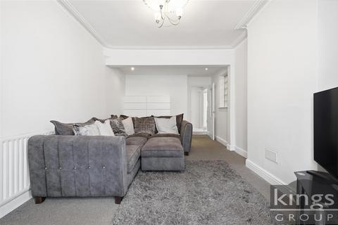 2 bedroom maisonette for sale, Layard Road, Enfield