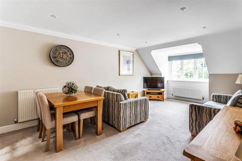 undefined, WARREN COURT, ASHTEAD, KT21