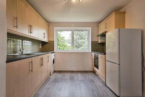 2 bedroom house for sale, Stevenage Road, Hitchin, Hertfordshire, SG4