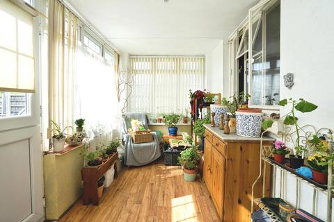 2 bedroom bungalow for sale, Maytree Avenue, Worthing, West Sussex, BN14