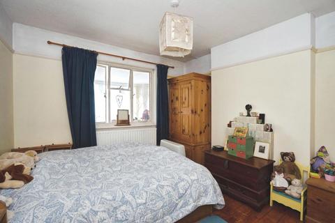 2 bedroom bungalow for sale, Maytree Avenue, Worthing, West Sussex, BN14