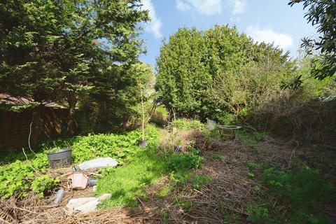 2 bedroom bungalow for sale, Maytree Avenue, Worthing, West Sussex, BN14