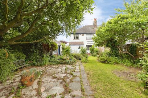 4 bedroom semi-detached house for sale, Western Avenue, CHESTER, Cheshire, CH1
