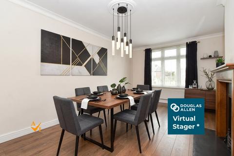 3 bedroom semi-detached house for sale, Rowlands Road, Dagenham, Essex