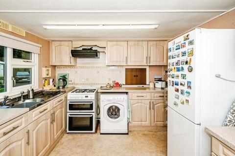 2 bedroom mobile home for sale, Bostal Road, Steyning, West Sussex, BN44