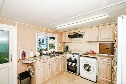 2 bedroom mobile home for sale, Bostal Road, Steyning, West Sussex, BN44