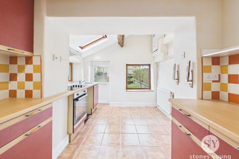 2 bedroom cottage for sale, Lammack Road, Blackburn, BB1