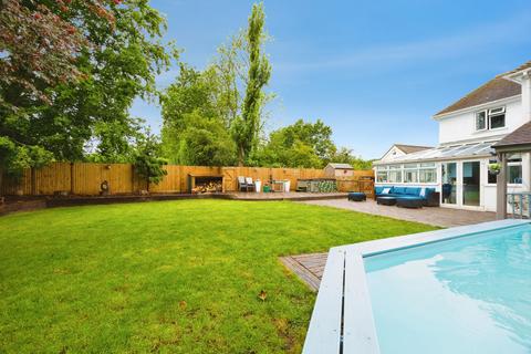 5 bedroom detached house for sale, Barrow Hill, Ashford, TN25 6