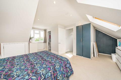 3 bedroom flat for sale, Woodlands Avenue, LONDON N3
