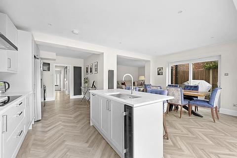 4 bedroom detached house for sale, Green Walk, Ongar, CM5