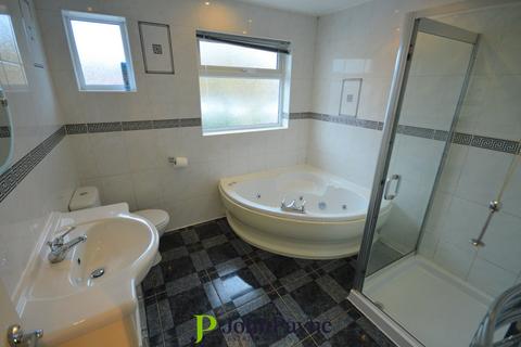 3 bedroom semi-detached house to rent, Despard Road, Eastern Green, Coventry, CV5