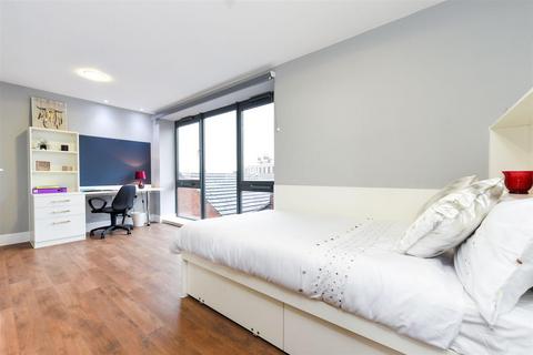 undefined, Crewe Street, Chester CH1