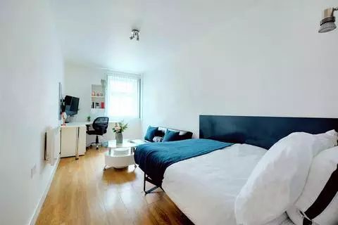 Studio to rent – pohled 4