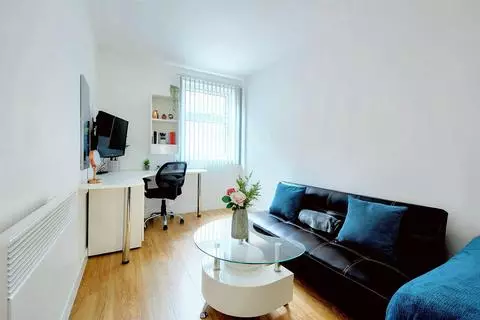 Studio to rent – pohled 5