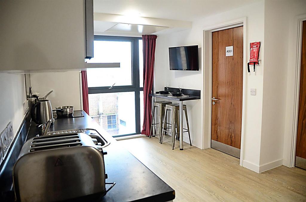 Vincents Walk, Southampton SO14, Southampton