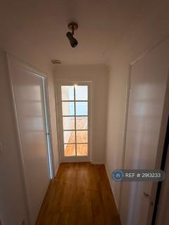 1 bedroom flat to rent, Barbot Close, London, N9
