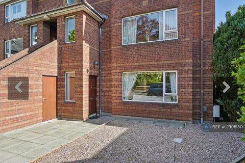 2 bed flat/apartment for rent in Osborne Park, Belfast, BT9