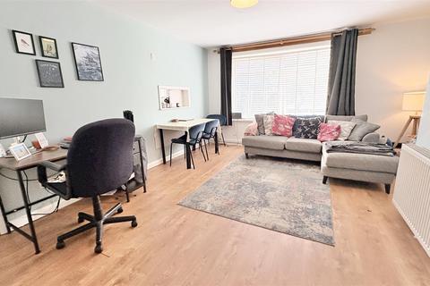 2 bedroom maisonette for sale, Coppice Road, Birmingham B13