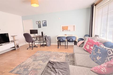 2 bedroom maisonette for sale, Coppice Road, Birmingham B13