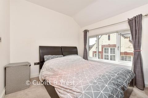 2 bedroom apartment for sale, 18 Avenue Road, Sutton SM2