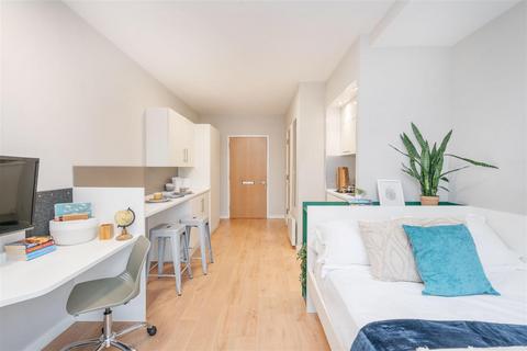 Studio to rent, Brougham Hayes, Bath BA2