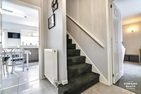 3 bedroom semi-detached house for sale, Broom Covert Road, Lichfield, WS14 9QU