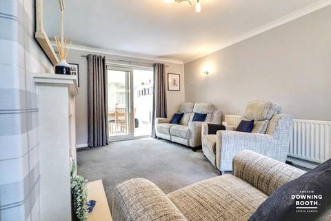 3 bedroom semi-detached house for sale, Broom Covert Road, Lichfield, WS14 9QU