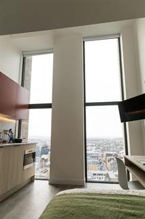 Studio to rent, John Street, Glasgow G1