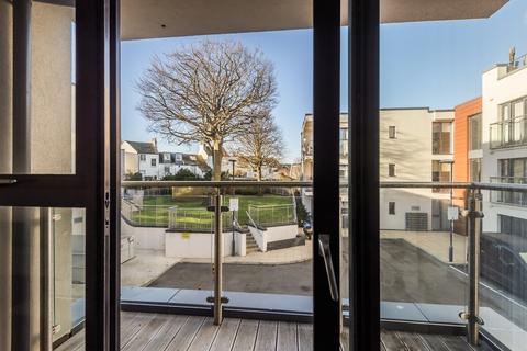 2 bedroom apartment to rent, Dyke Road Brighton BN1