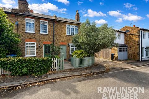 Spring Gardens, West Molesey KT8