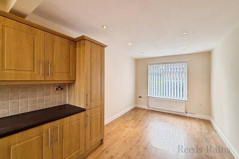 3 bedroom semi-detached house for sale, Oakdale Road, Durham DH8