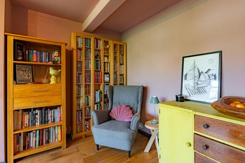 4 bedroom semi-detached house for sale, Bateman Road, Coleshill, B46