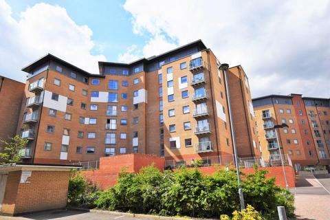 3 bedroom apartment to rent, The Penthouse, Keel Point, Ship Wharf, Colchester, CO2 8YS
