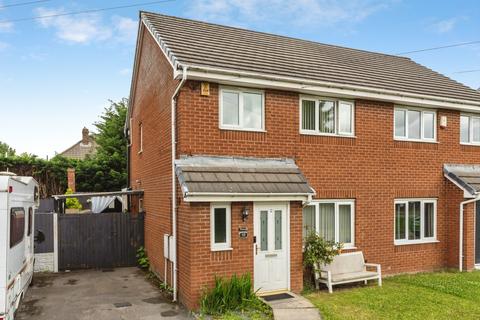 4 bedroom semi-detached house for sale, Oak Ave, Golborne, WA3