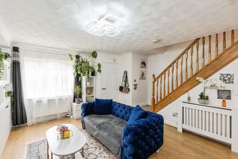4 bedroom semi-detached house for sale, Oak Ave, Golborne, WA3
