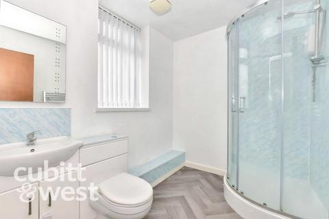2 bedroom apartment to rent, Greywell Road Havant PO9